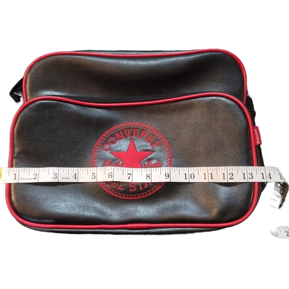 Converse All Star Chuck Taylor messanger crossbody Bag - Picture 4 of 8